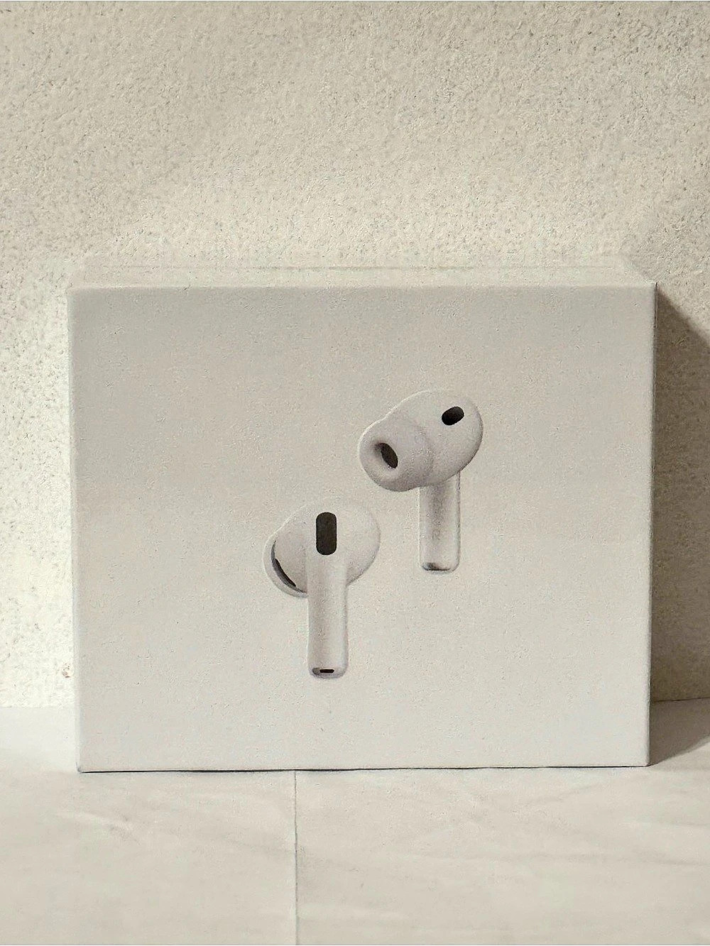 Apple AirPods Pro 3 Wireless Earbuds NWT
